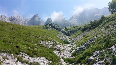 la bocca di prada sentiero|porta di prada dove si trova.